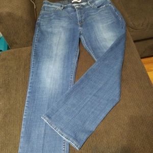 Levi's women's jeans